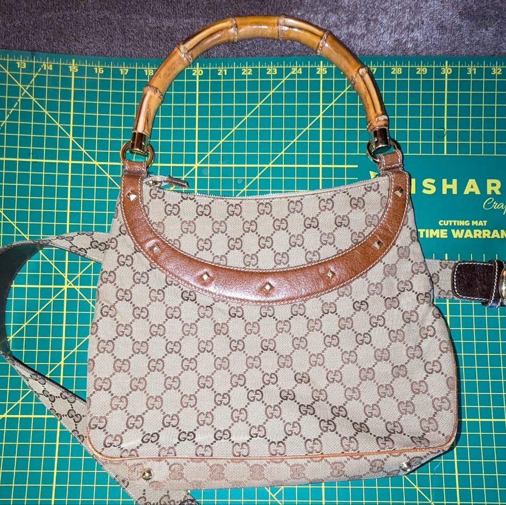 Unique vintage Gucci bag with bamboo handle... matching belt available in anothe